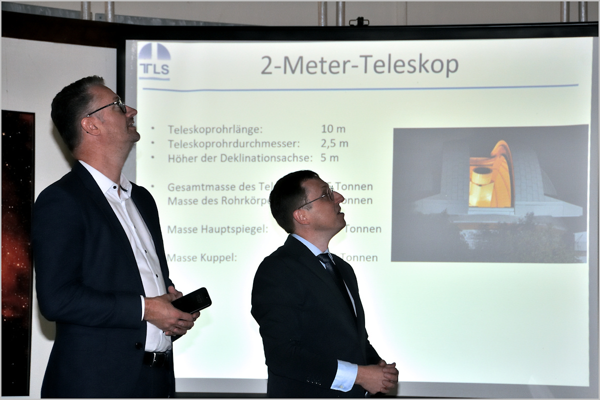 Minister Tischner Direktor Markus Roth Foto Thueringer Landessternwarte